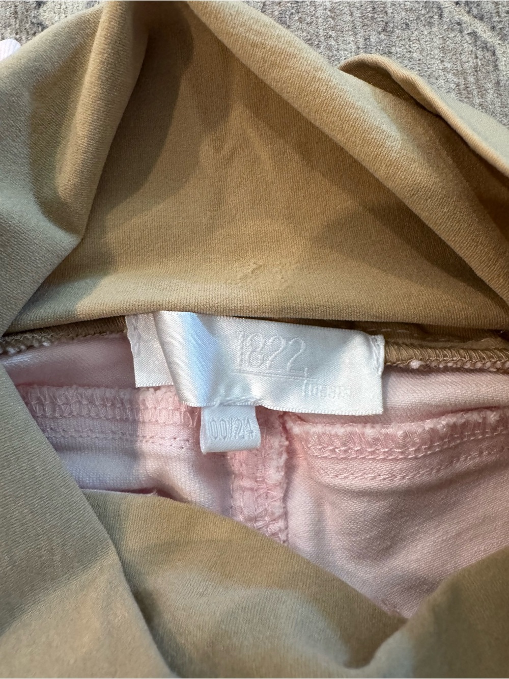 1822 Maternity Light Pink Women's Stretch Jeans - Picture 3 of 3